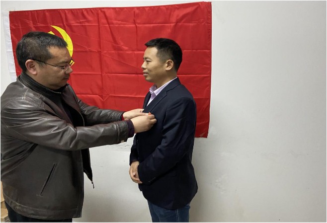 图1.jpg 图1.jpg